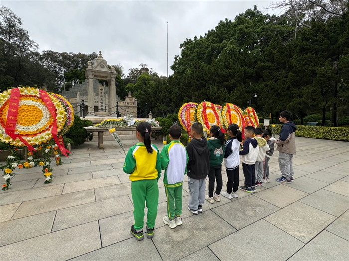 緬懷英烈志，傳承民族魂&mdash;黃花崗七十二烈士陵園祭奠活動  -2